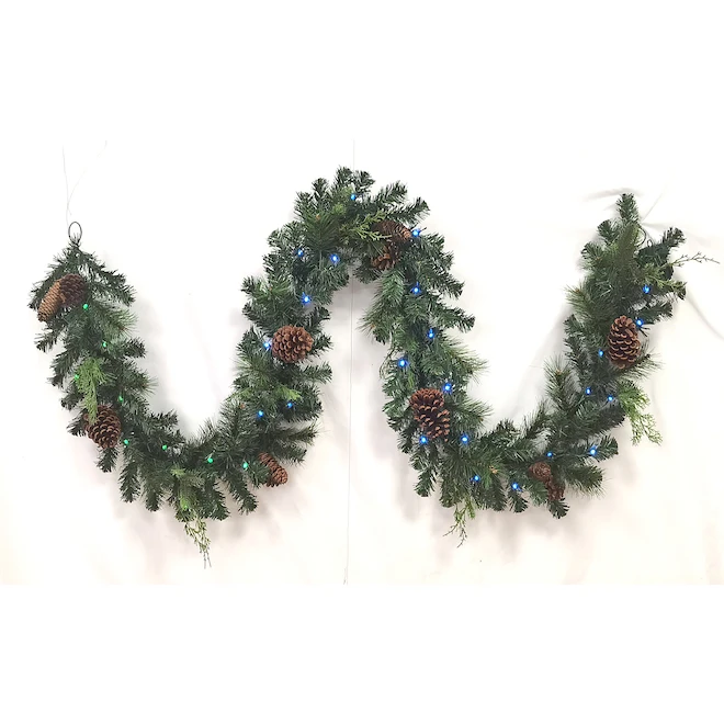 Holiday Living Cedar Christmas Garland Green And Red LED 9-ft 3 Holiday Living Cedar Christmas Garland Green And Red LED 9-ft