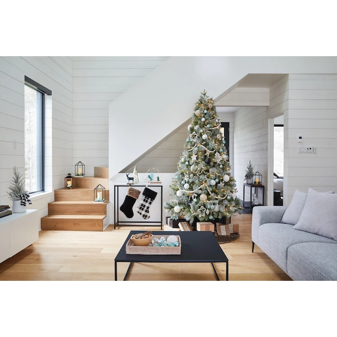 Holiday Living 7.5-ft Pre-Lit Artificial Christmas Tree With 450 Multicoloured LED Lights 5 Holiday Living 7.5-ft Pre-Lit Artificial Christmas Tree With 450 Multicoloured LED Lights - Image 3