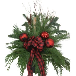 Christmas Arrangement With Ornaments - 9.5-in - Green