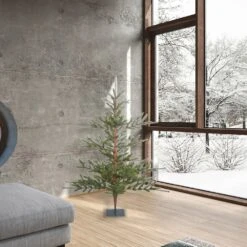 Vickerman 5-ft Leg Base Full Bed Rock Pine Right Side Up Green Artificial Christmas Tree 9 Vickerman 5-ft Leg Base Full Bed Rock Pine Right Side Up Green Artificial Christmas Tree -Northlight Sales Store 330898962 AlternateImage4