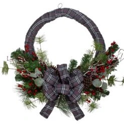 Northlight 24-in Grey And Red Plaid Artificial Christmas Wreath With Red Berries