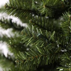 Holiday Living 5-ft Pre-Lit Artificial Bristen Spruce Christmas Tree With 200 Incadescent Lights -Northlight Sales Store 43255068c